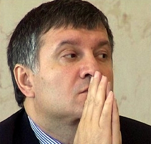 Аваков будет участвовать в парламентских выборах Аваков будет участвовать в парламентских выборах