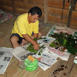 Figure 5 : SFC staff collected the tree specimens
for identification in Kuching.