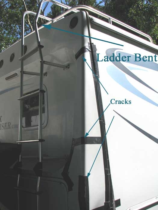 [LADDER_CRACKS%255B3%255D.jpg]