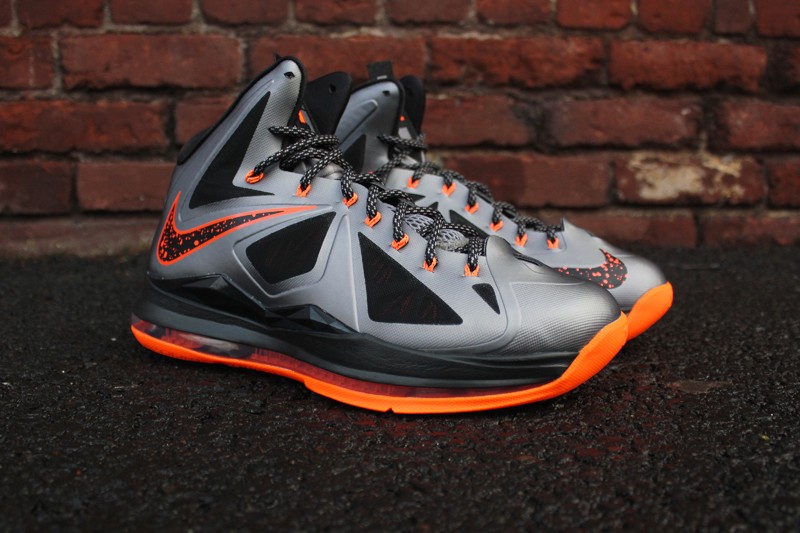 nike-lebron-10-gr-silver-black-orange-5-02.jpg