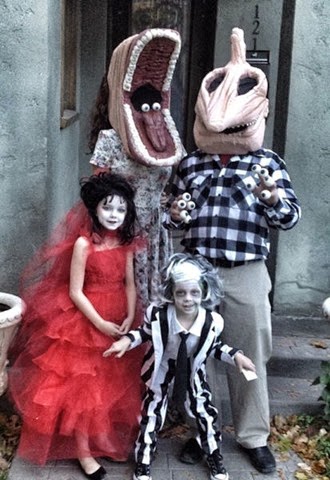 [halloween-family-costumes-20%255B2%255D.jpg]