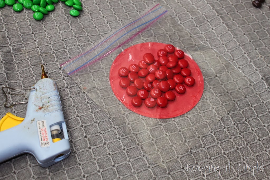 [Christmas%2520M%2526M%2520pouches%2520%2523freeprintable%2520%25284%2529%255B8%255D.jpg]