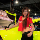 manila auto salon 2011 - girls (87).JPG