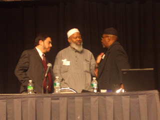 Dr. Esam, Imam Siraj
