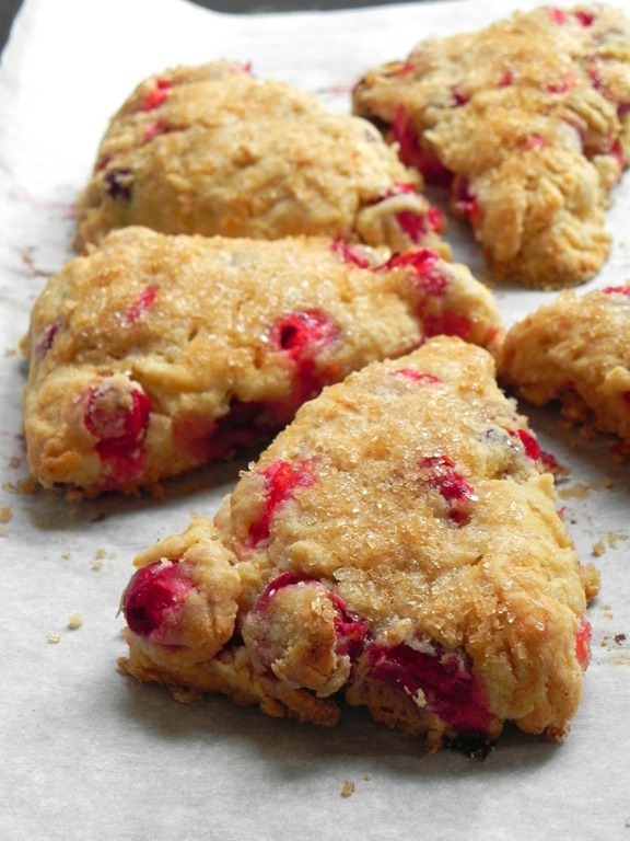 [clementine-cranberry-scones-2%255B6%255D.jpg]