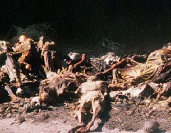 Mummification body in Tower of Silence 06