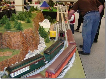 tt040032 G-Gaugers Layout at TrainTime 2004 tt040032 G-Gaugers Layout at TrainTime 2004