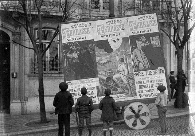 [carro-de-Propaganda-do-Chiado-Terras%255B1%255D.jpg]