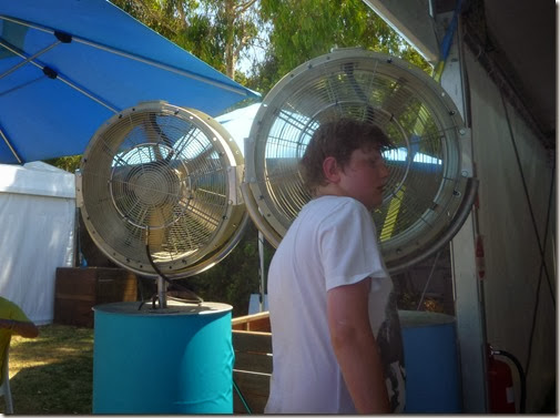 water misting fans