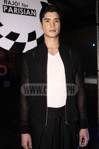 [Cosmo%2520Bachelor%2520Vince%2520Ferraren%255B3%255D.jpg]