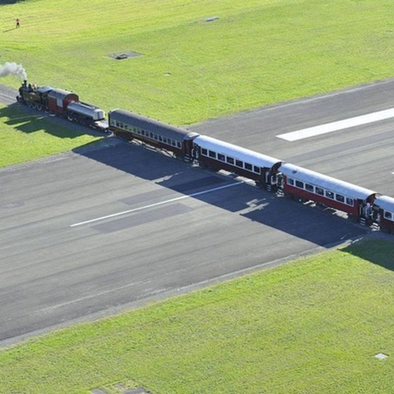 Oh Yeah : Gisborne Airport : Airport Yang Mempunyai Landasan Kereta Api Di Tengah - Tengah Laluan Kapal Terbang!