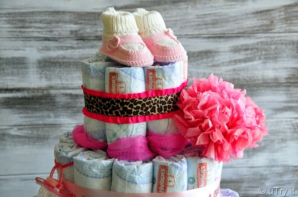 uTry.it: How to make a 3-tier Diaper Cake