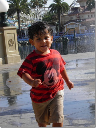 9.12.12-paridise-pier-gio-soaking-we[2]_thumb