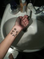 tumblr_lu6wqfKIWG1qzm63do1_250