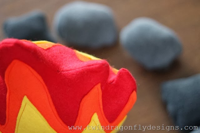 Felt Camp Fire (47) Felt Camp Fire (47)