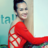 Cơn sốt khoe lưng Cơn sốt khoe lưng