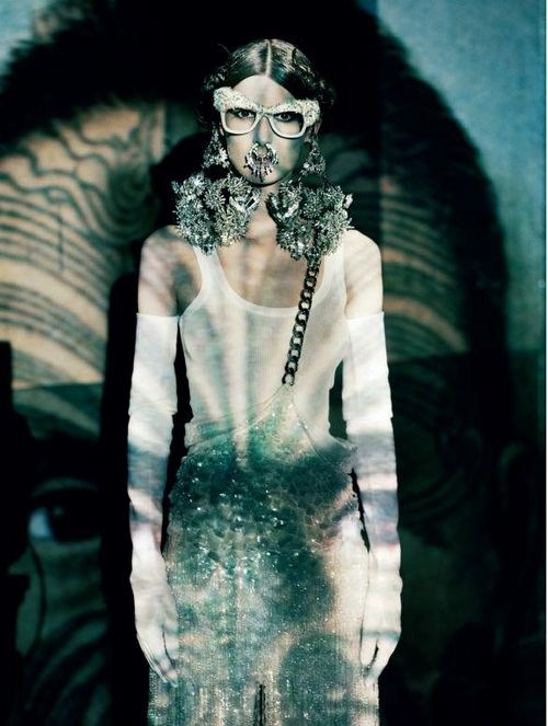 vogue-italia-mar12-couture (1)