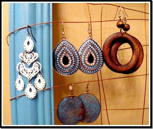 earrings