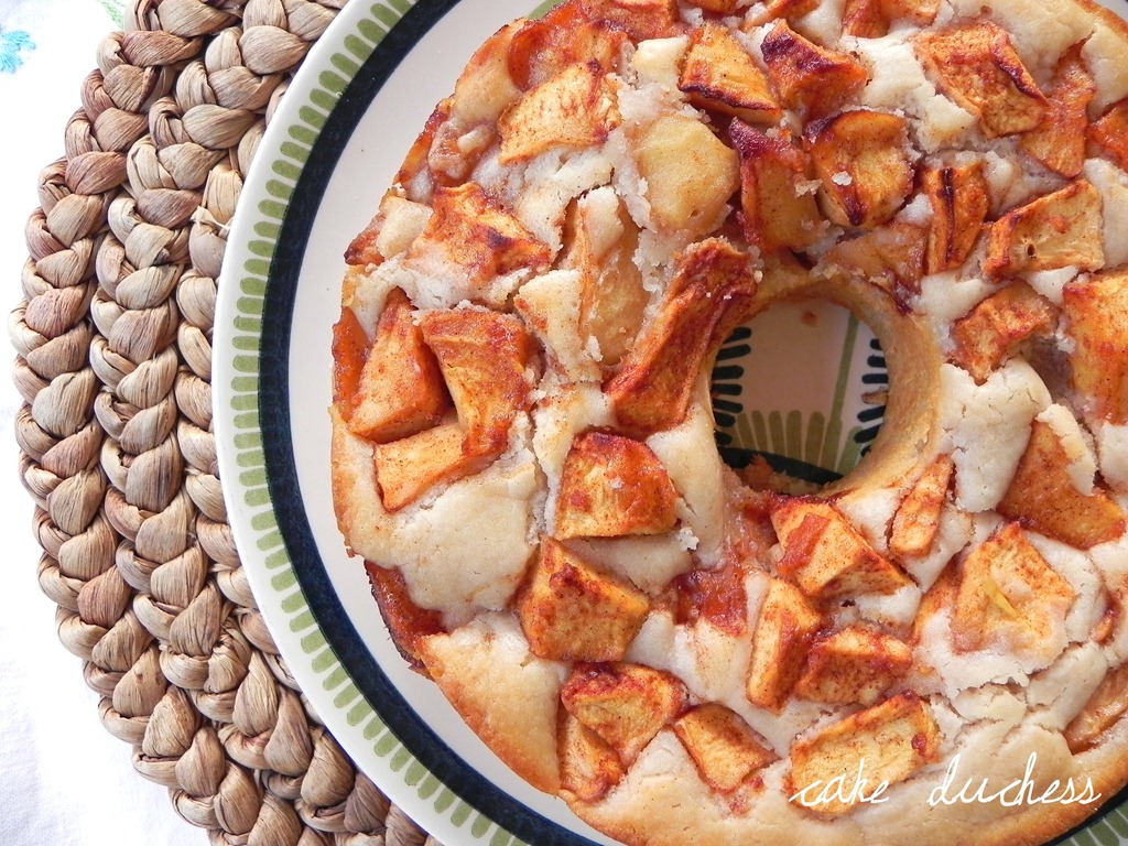 [apple-cake-14.jpg]