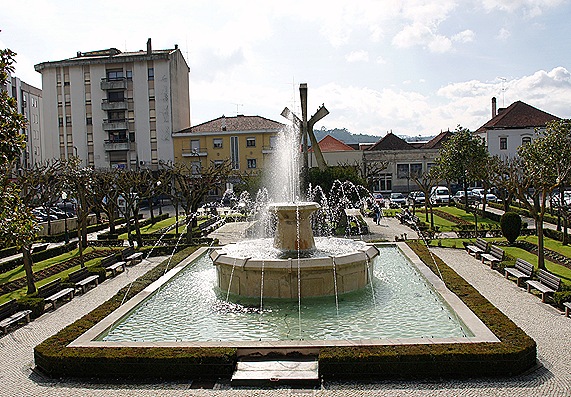 Ourém - Praça do Município 1