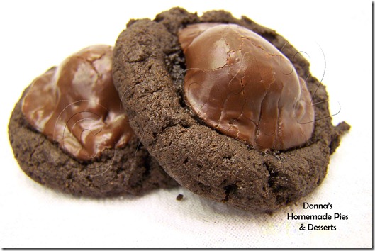 Chocolate Covered Cherry Cookies copyright