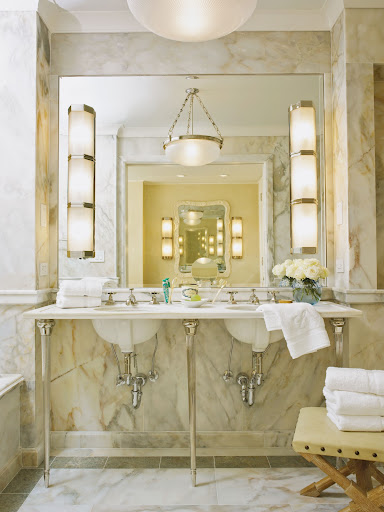 This is such a serene bathroom.  (Photo by Brian Doben)