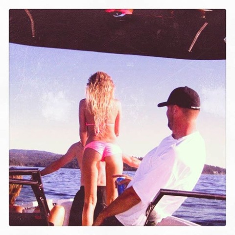 [sexy%2520paulina%2520gretzky%2520twitter%252029%255B2%255D.jpg]