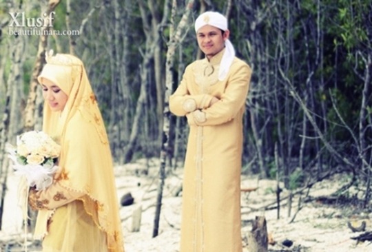 Gambar Kahwin Imam Muda Hassan Dan Ulfah Yang Penuh Islamik