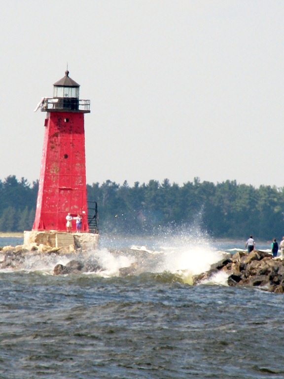 [4844%2520Michigan%2520-%2520Manistique%252C%2520MI%2520-%2520US-2%2520-%2520Manistique%2520East%2520Breakwater%2520Lighthouse%255B3%255D.jpg]