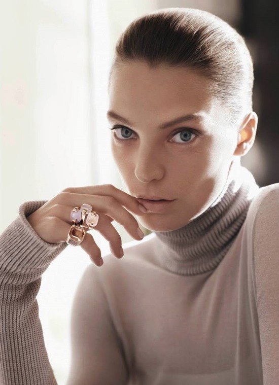 salvatore-ferragamo-campaign-daria-werbowy-2014-1