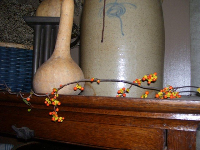 [bittersweet%2520old%2520cupboard%255B3%255D.jpg]
