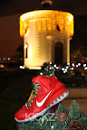 Throwback Thursday: Look Back at LBJs 2011 Christmas Shoes nike lebron 9 gr christmas 4 07 kickz Throwback Thursday: Look Back at LBJs 2011 Christmas Shoes