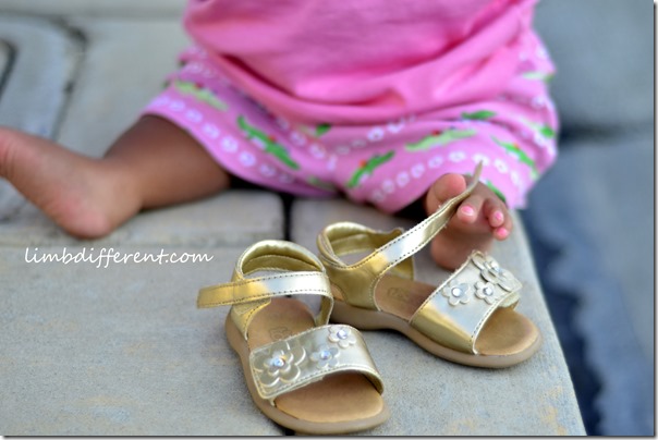 gold sandals2
