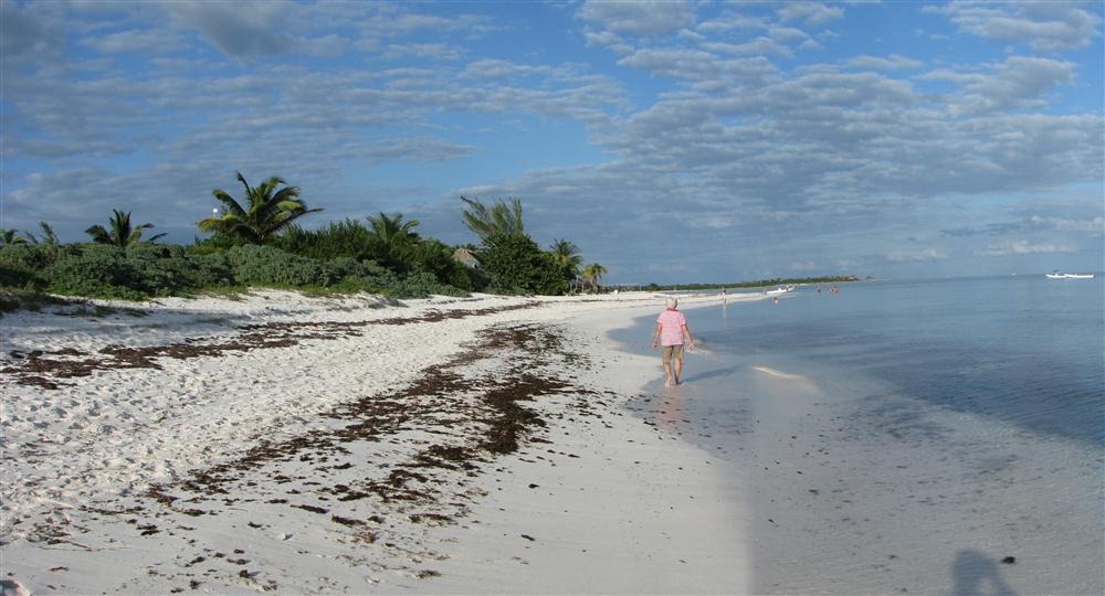 [Xpu-Ha%2520Beach%2520Day1%255B4%255D.jpg]