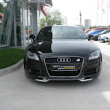 Audi TT & Caractere Body Kit & MAK Invidia Ice Black
