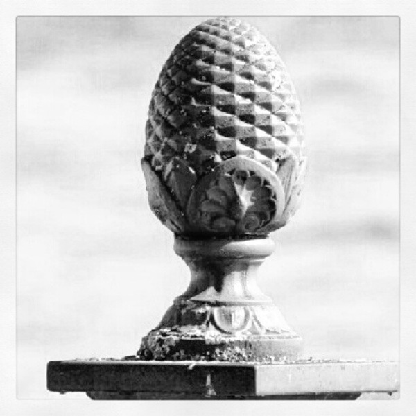 [pineapple-finial5.jpg]