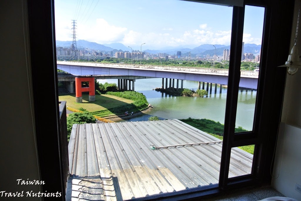 [-53%255B1%255D.jpg]