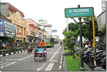 800px-Malioboro_Street,_Yogyakarta