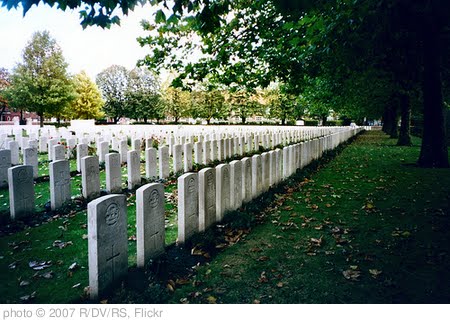 'Ypres Reservoir Commonwealth War Graves Commission cemetery' photo (c) 2007, R/DV/RS - license: http://creativecommons.org/licenses/by/2.0/