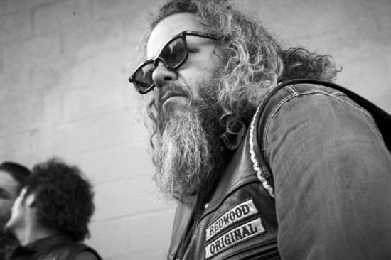 [SONS-OF-ANARCHY-Season-4-Cast-8-550x366%255B3%255D.jpg]