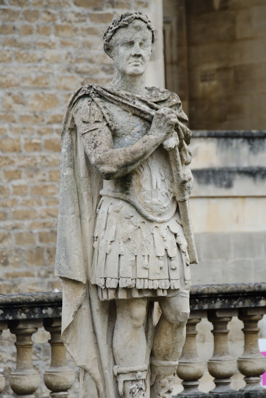 Statue