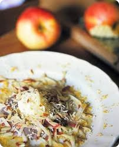 Polenta saracena con ricotta salata, mela e cren Polenta saracena con ricotta salata, mela e cren