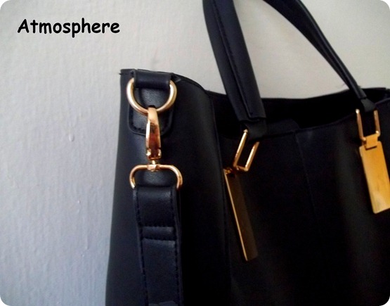 Atmosphere black bag (5)