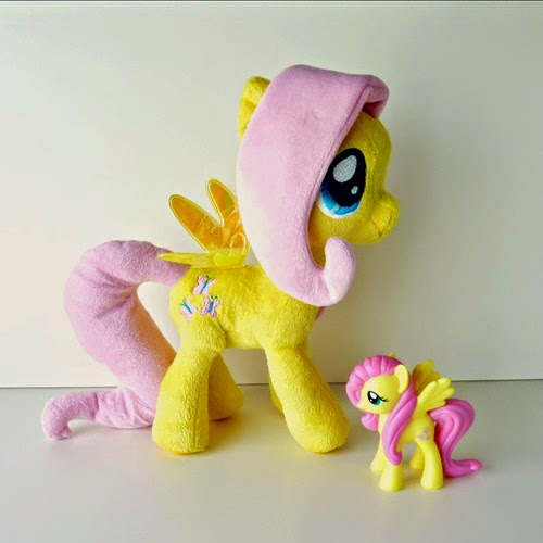 Fluttershy Peluche y Figura