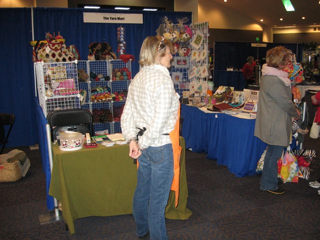 [20121207-ARFiberArtsExtra%2520%2528150%2529%255B2%255D.jpg]