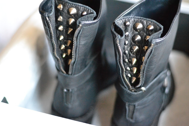 Strategia Boots, Strategia Biker Boots, Strategia Shoes, Shopping, Biker Boots, Spartoo, Boots, Studded, Studded Biker Boots