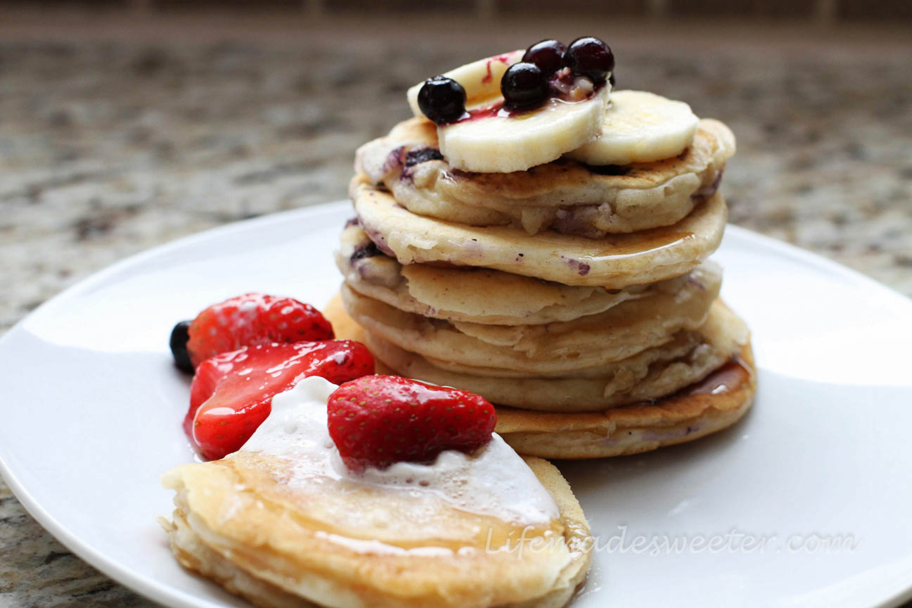The BEST Eggless Pancakes Recipe
