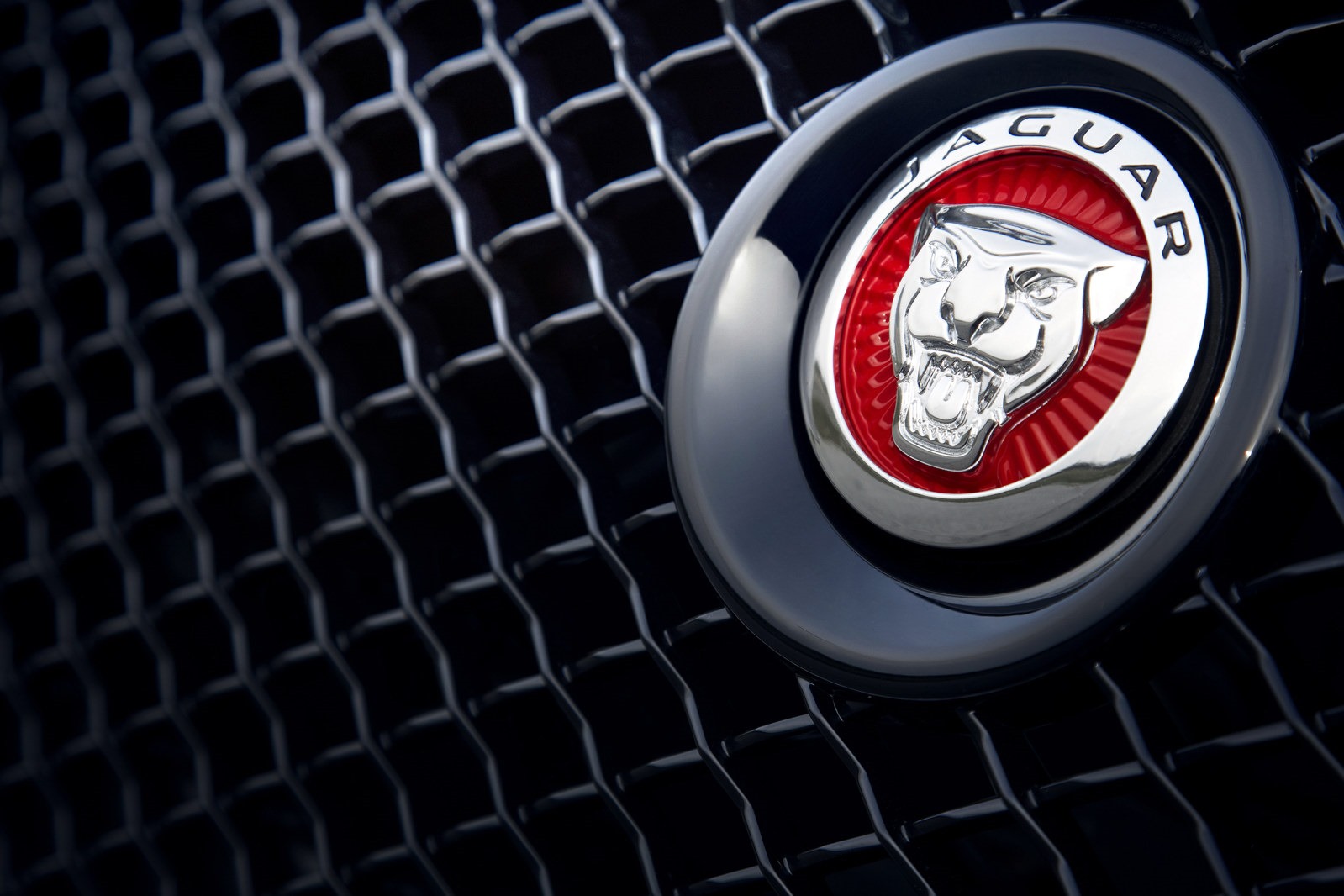 [2014-Jaguar-XJR-22%255B2%255D.jpg]
