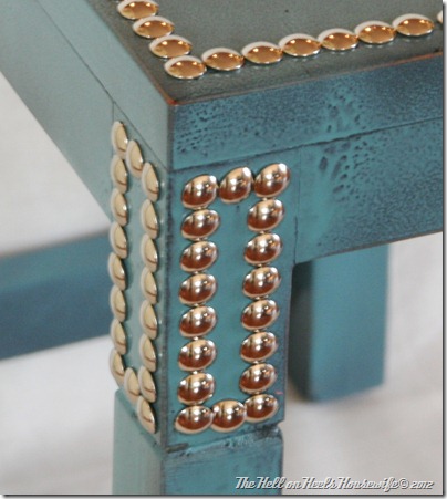 play and end table 162