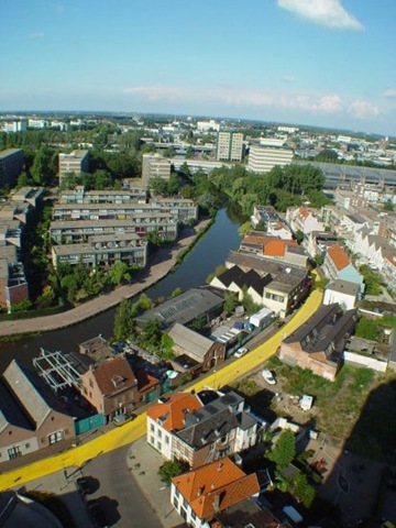 [Florentijn%2520Hofman%2520%2528Yellow%2520Street%2529%25203%255B3%255D.jpg]